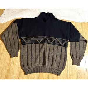 HIM leisure cable knit vintage sweater wool black cream Size XL 23 Inches‎ Pit